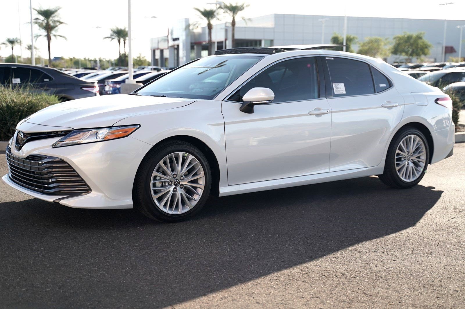 New 2020 Toyota Camry XLE V6 FWD 4dr Car