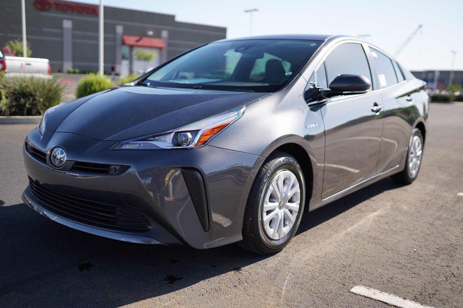 New 2020 Toyota Prius LE FWD Hatchback