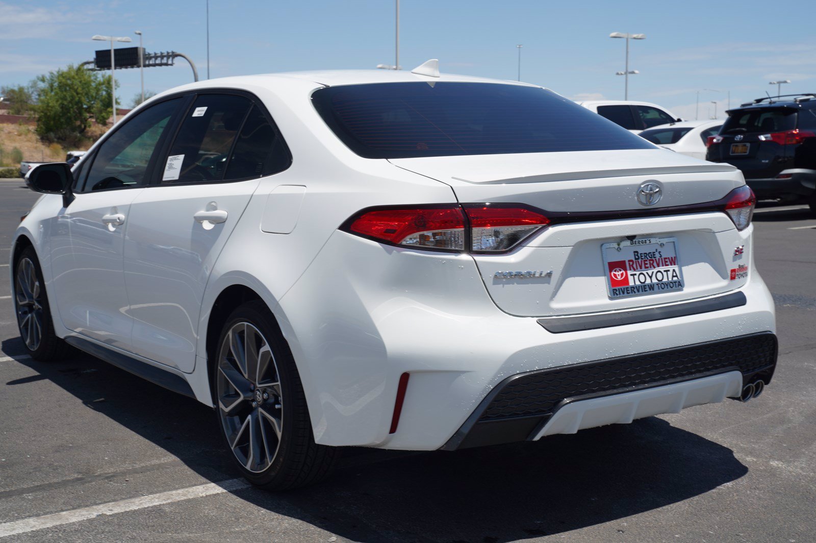 New 2021 Toyota Corolla SE FWD 4dr Car